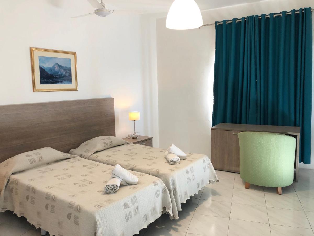 Porto Del Sol Guesthouse Wardija Экстерьер фото